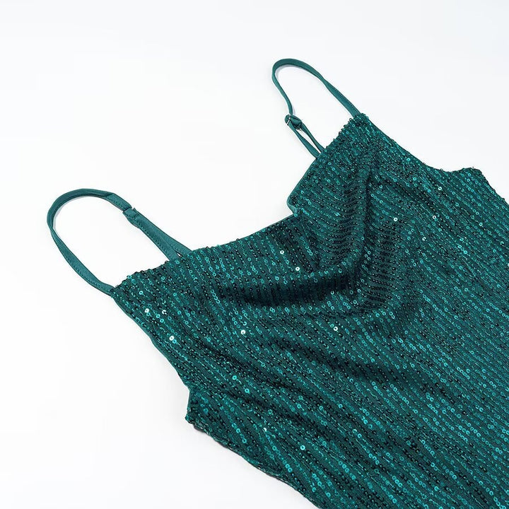 Damen Glamouröses Midikleid mit schimmerndem Stoff und bequemen Spaghettiträgern Echo Archiv