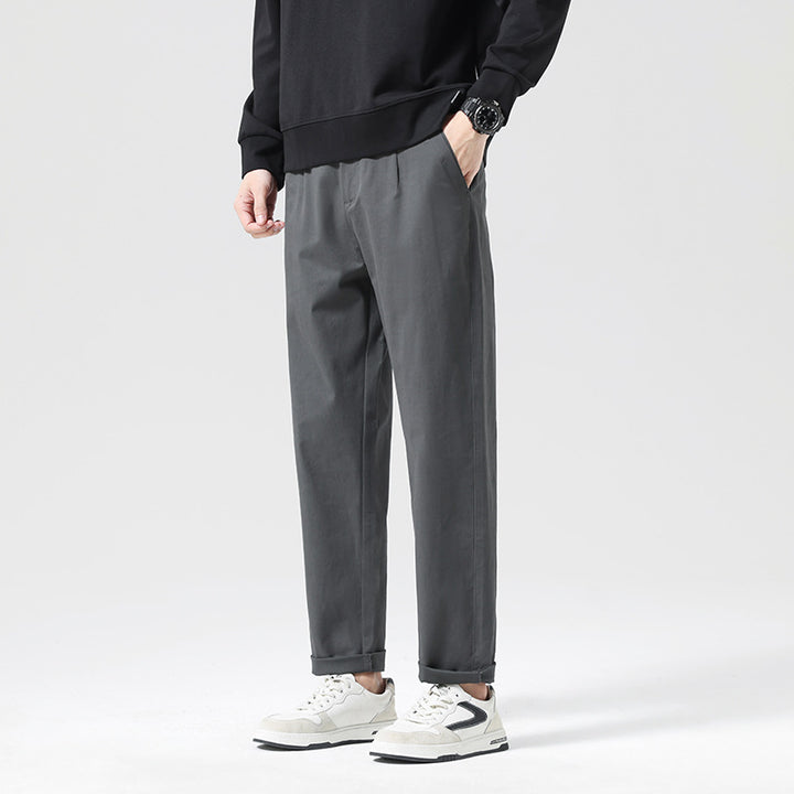 Herren Moderne Relaxed‑Fit Freizeit‑Chino mit leichtem Stretch und umgeschlagenem Saum Echo Archiv