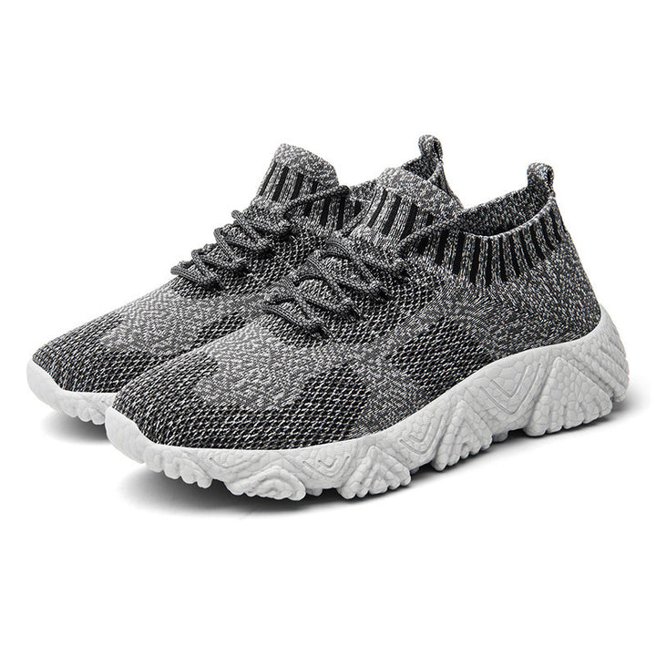 Unisex nan urbaner Strick-Schlupfsneaker mit sockenhaftem Schaft und markanter Profilsohle Echo Archiv