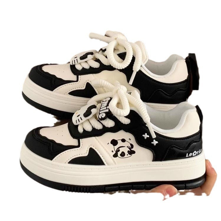 Damen Chunky-Sneaker mit Panda-Motiv, gepolstertem Innenfutter und robuster Profilsohle – Névara