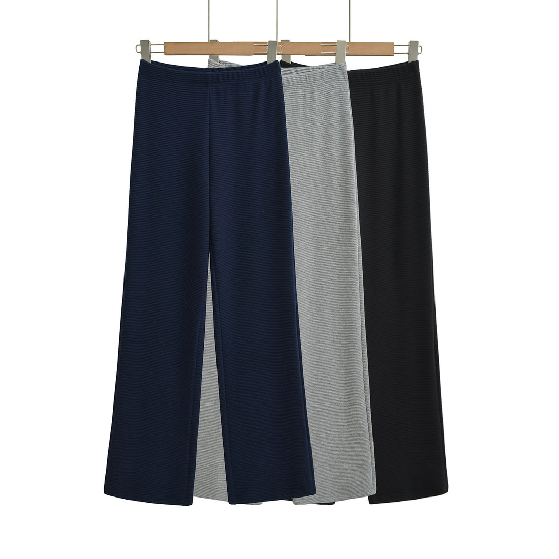 Damen Weite Strickhose mit Waffelstruktur und hohem Bund Echoarchiv