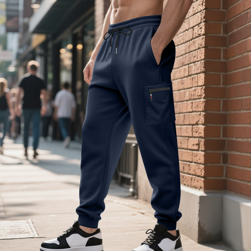 Herren lässige Jogginghose mit Cargo-Reißverschlusstasche, elastischem Bund und gerippten Bündchen – Sorevano