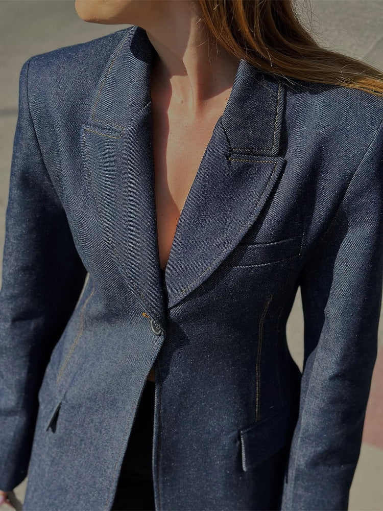 Damen taillierter Jeansblazer mit geschwungenem Revers Echoarchiv