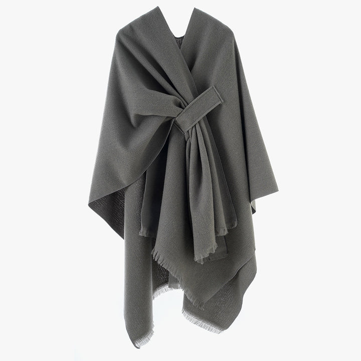 Damen Strickponcho mit geometrischem Blockmuster und Fransen Echo Archiv