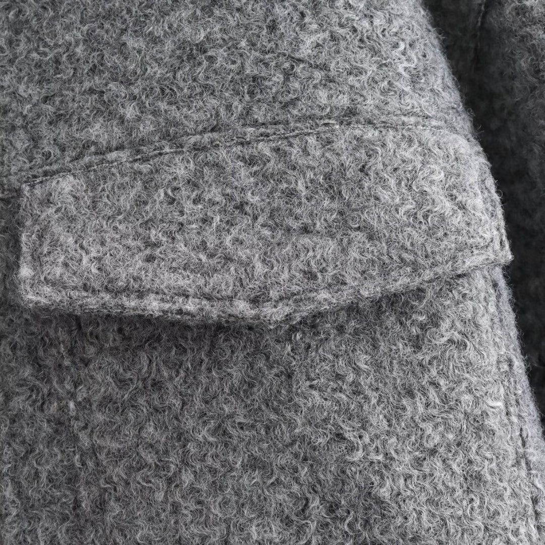 Damen Kurze Wolloptik-Boxyjacke mit Reißverschluss und aufgesetzten Pattentaschen Echo Archiv