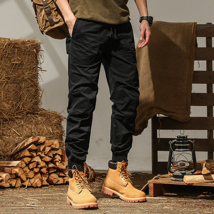 Herren sportliche Cargo-Hose mit elastischem Bund und praktischen Taschen Echoarchiv