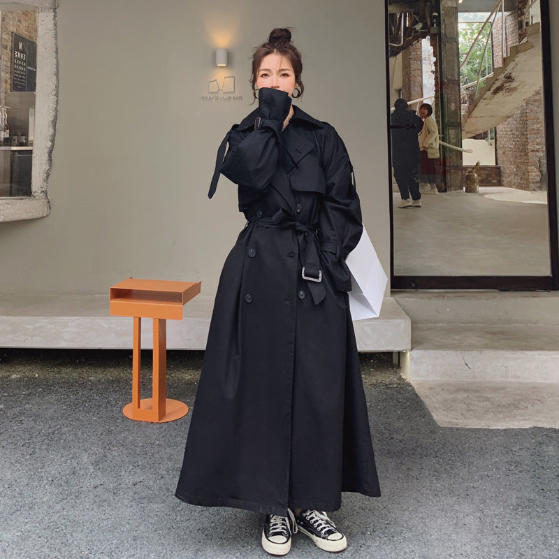 Damen Oversize-Trenchcoat mit Taillengürtel, doppelter Knopfleiste und Sturmklappe – Montévia