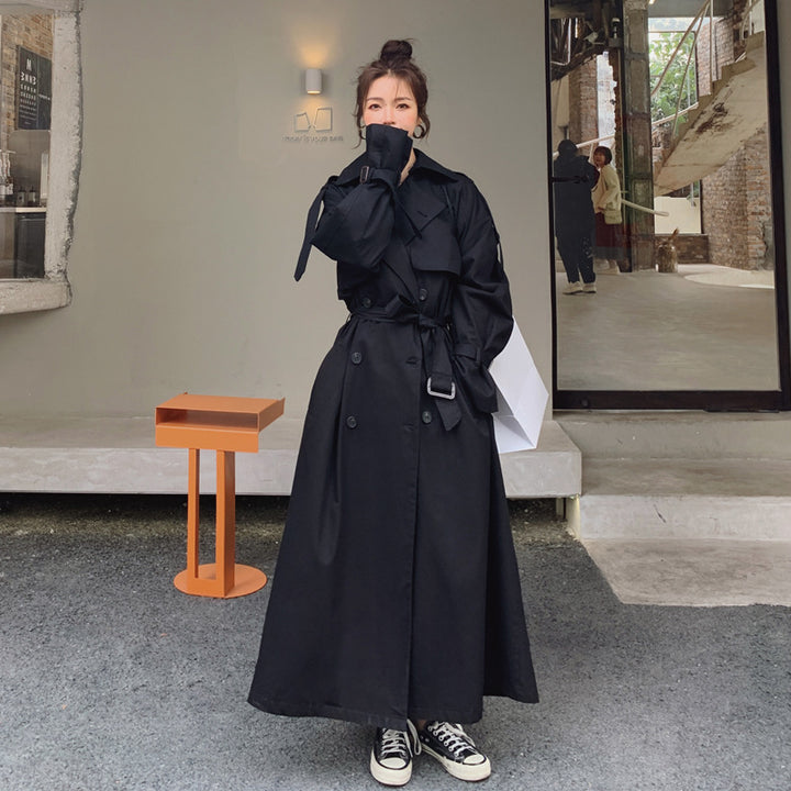 Damen Oversize-Trenchcoat mit Taillengürtel, doppelter Knopfleiste und Sturmklappe – Montévia