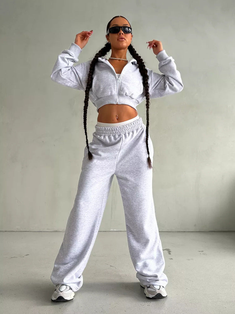 Damen kurzes Zip-Kapuzensweatshirt mit tailliertem Bündchen und weitem High‑Waist French‑Terry Jogginghose Set – Auréline
