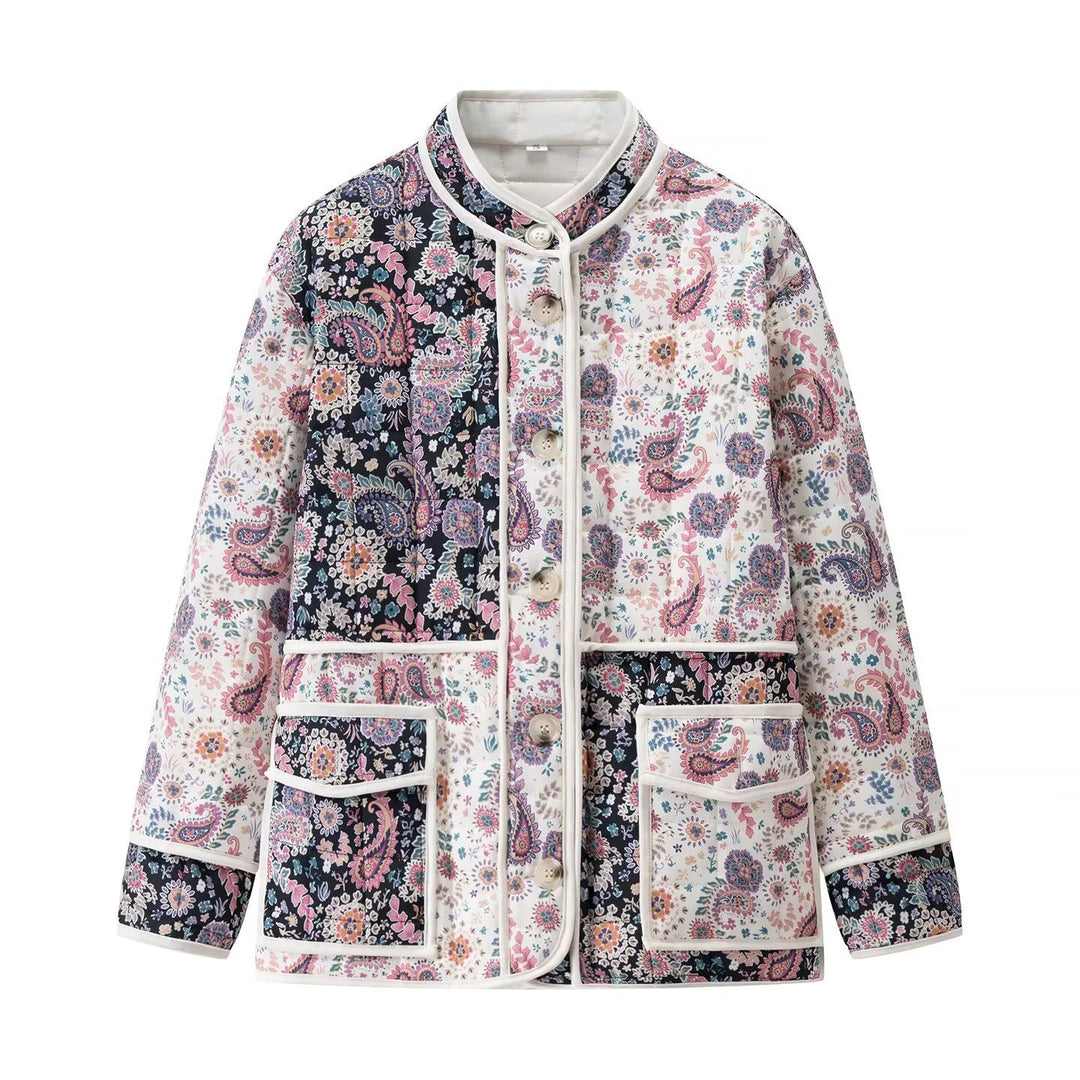 Damen nan gesteppte Patchwork-Steppjacke im Paisley‑Print mit Kontrastpaspeln und großen Klappentaschen Echo Archiv