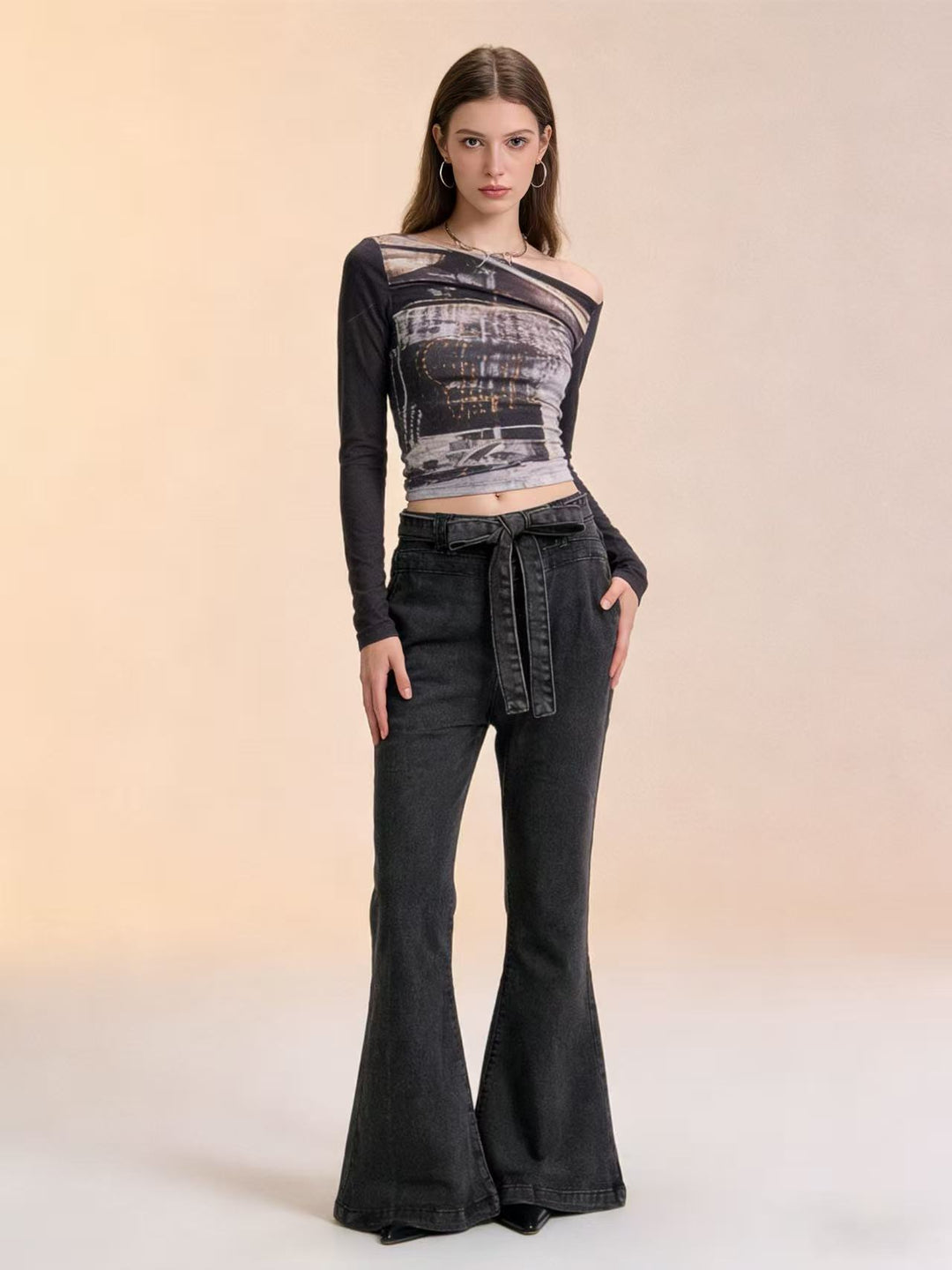 Damen nan High‑Waist Denimhose mit Schleifenbund, hoher Taille und weitem Schlag Echo Archiv
