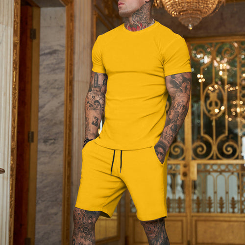 Herren sportliches T-Shirt und Shorts Set Echoarchiv