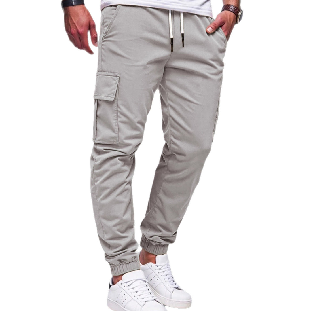 Herren nan tapered Freizeit-Cargohose mit aufgesetzten Klapptaschen, Tunnelzugbund und elastischen Beinabschlüssen Echo Archiv