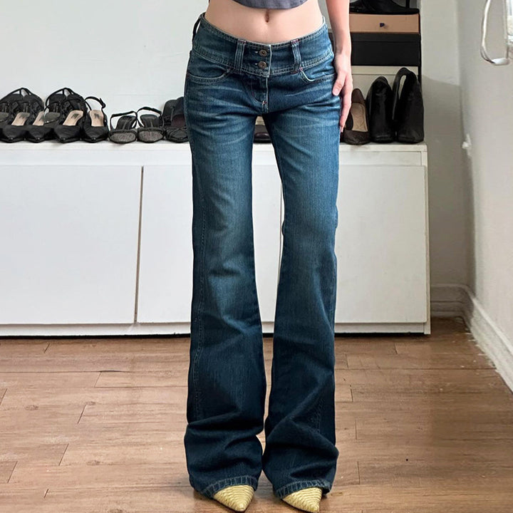 Damen Low-Rise Bootcut-Jeans mit doppelter Knopfleiste und extra weitem Schlag Echo Archiv