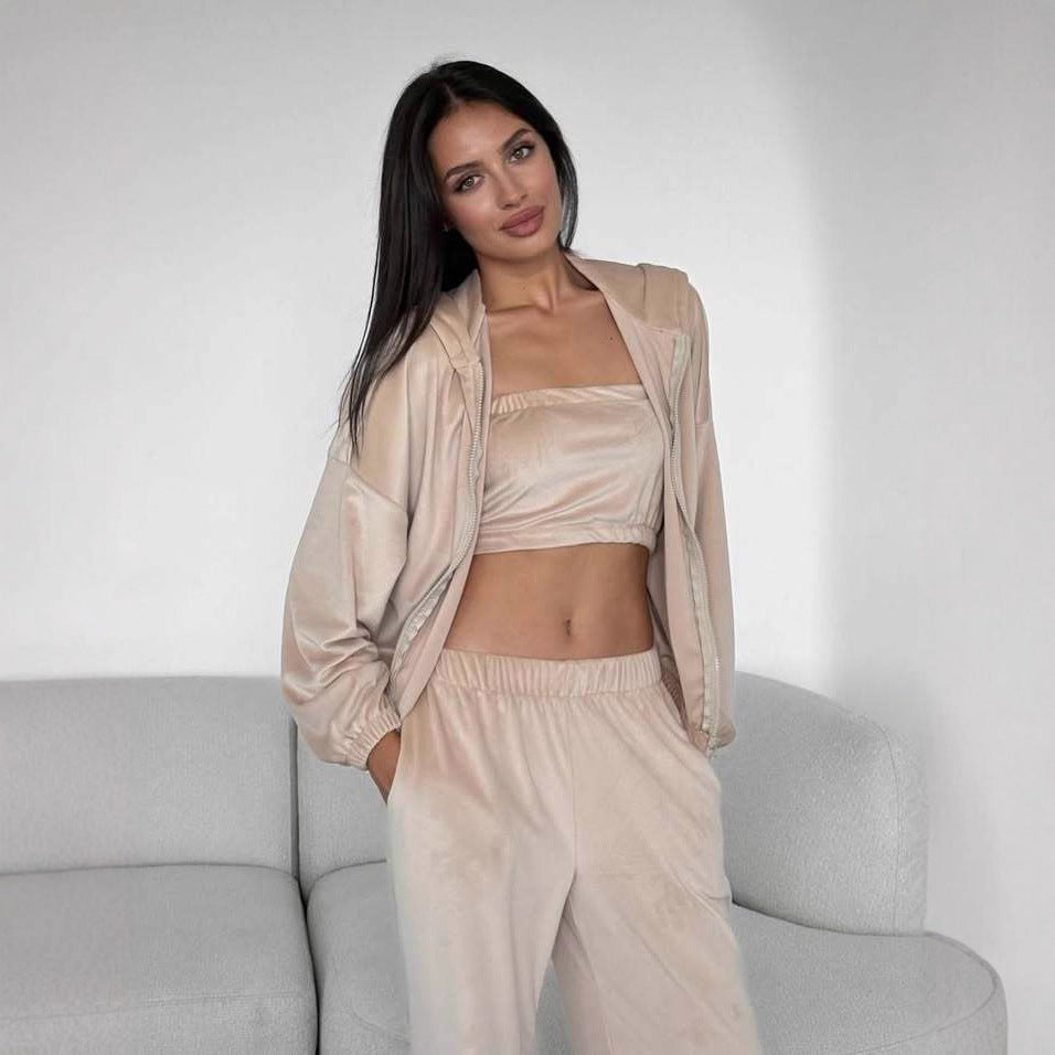 Damen Dreiteiliges Velours-Loungewear-Set mit Cropped-Top, Zip-Hoodie und weitem Palazzo-Hosenbein – Élanora