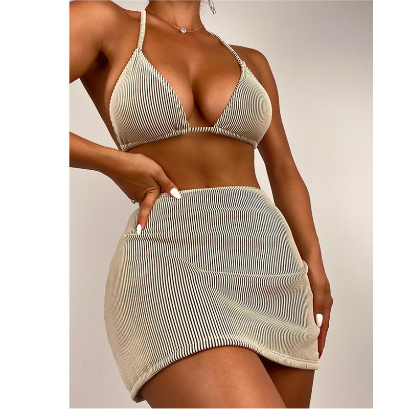 Damen Bikini-Set mit voluminösem Rock und schicker Raffung Echo Archiv