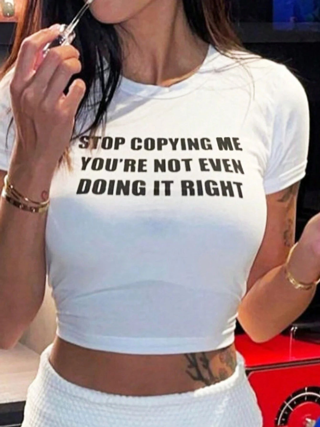 Damen Crop-T-Shirt mit kreativem Telefon-Design Echo Archiv