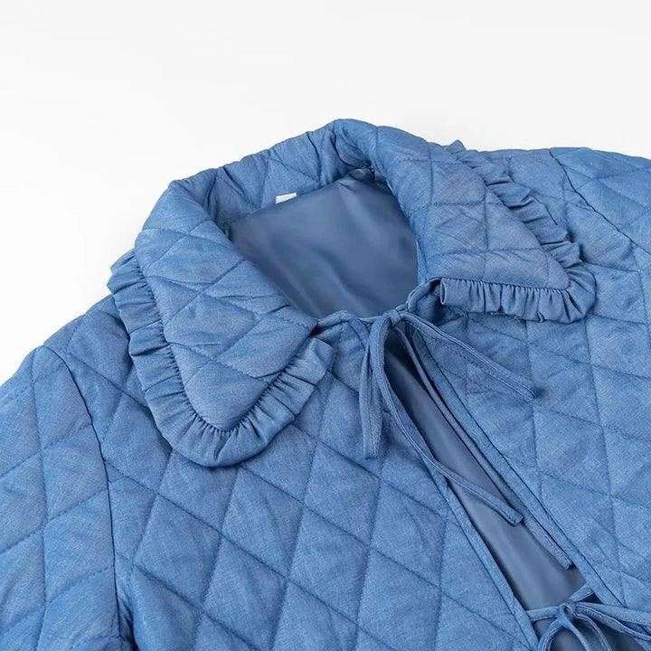 Damen Steppjacke im Vintage‑Look mit Rüschenkragen und Bindebändern Echo Archiv
