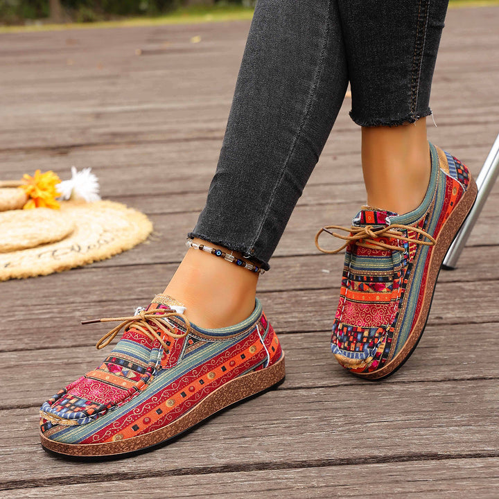 Damen bunte gemusterte Canvas-Schnürschuhe mit leichter Plateau-Sohle Echo Archiv