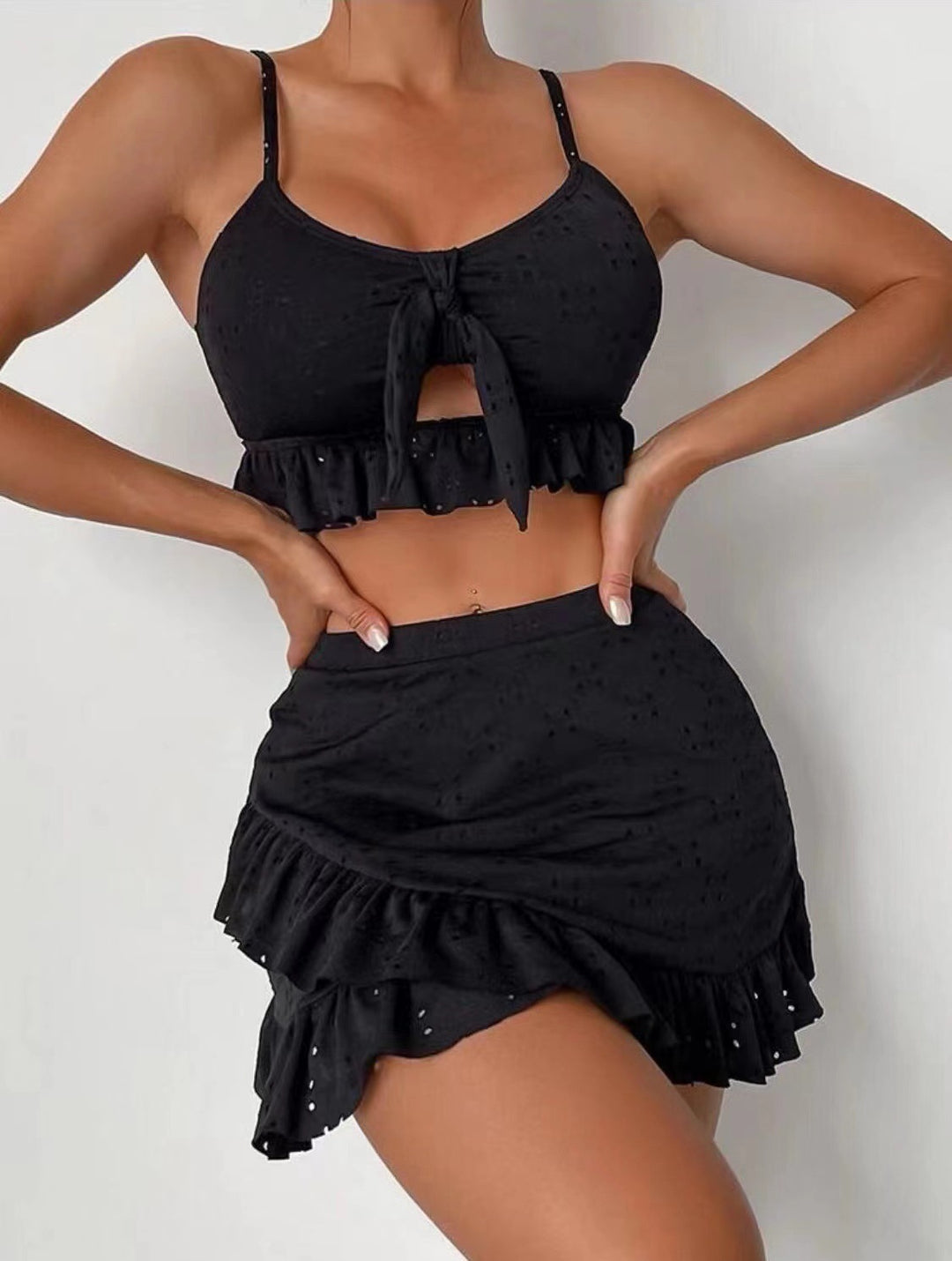 Damen Rüschen Crop-Top mit angesagtem Rock Echo Archiv
