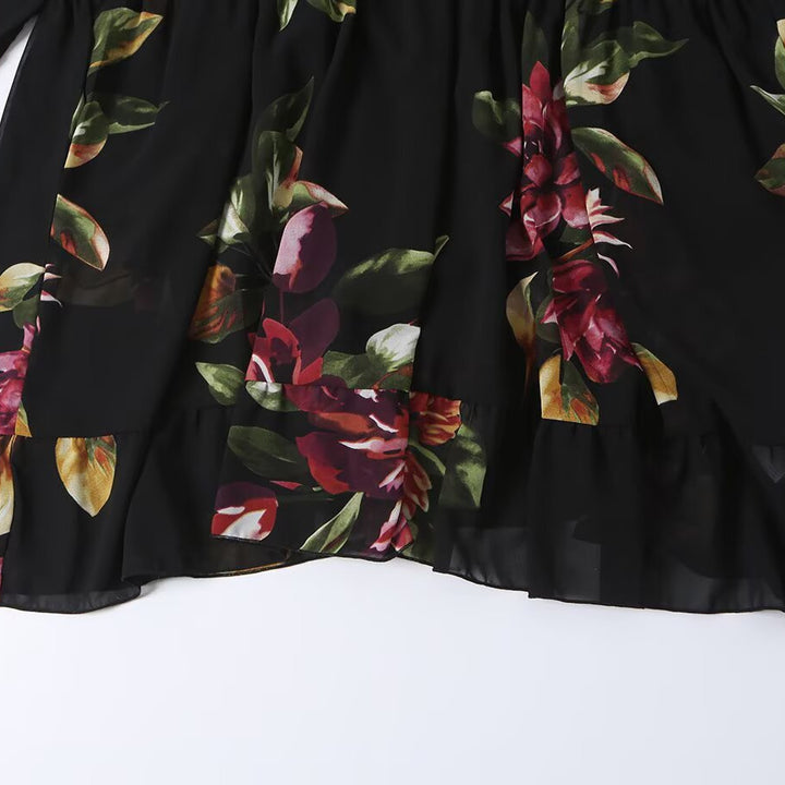 Damen Maxikleid mit Blumenprint, Stufenrock und Volantärmeln Echoarchiv