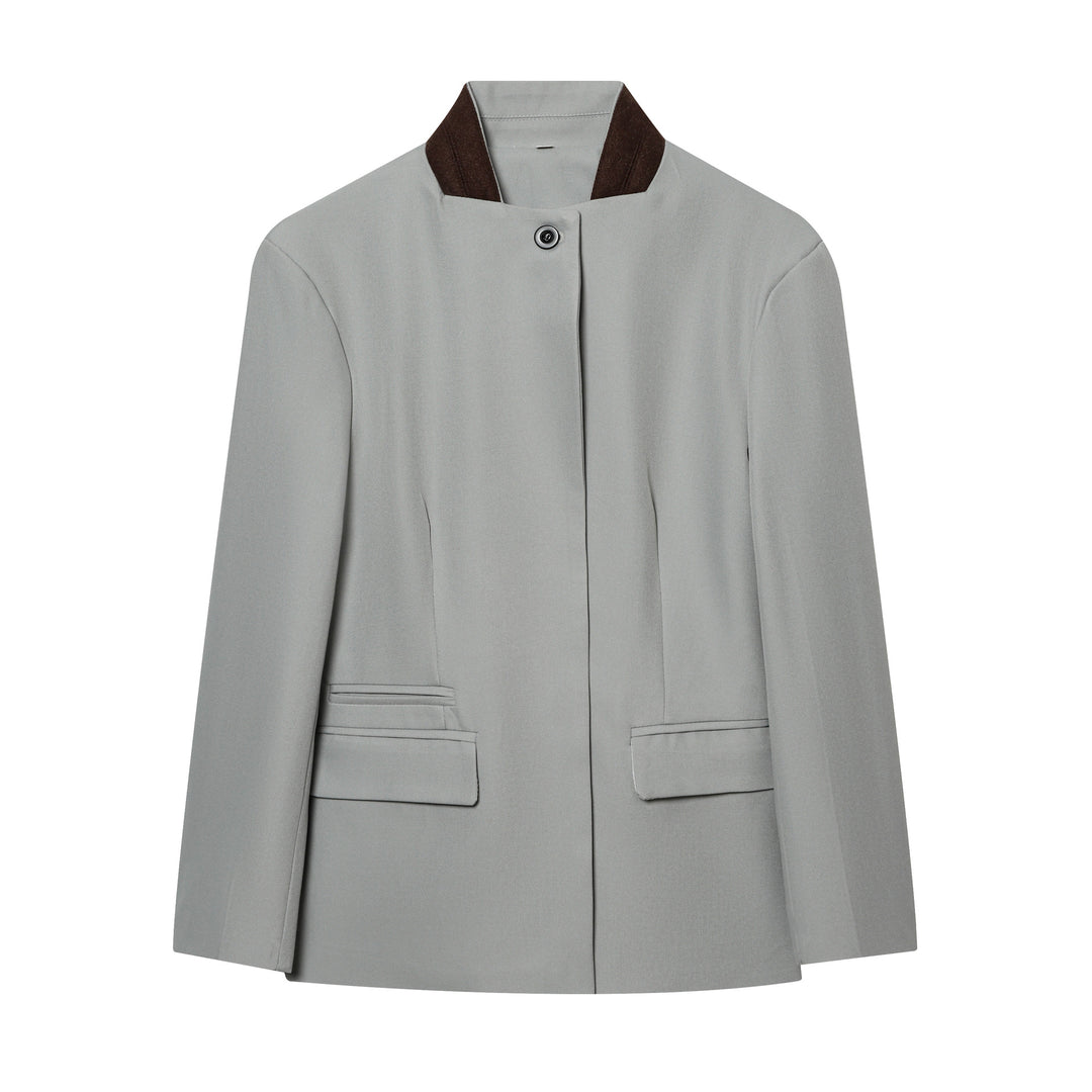 Damen Kurzblazer im minimalistischen Clean‑Look mit Stehkragen und verdeckter Knopfleiste Echoarchiv
