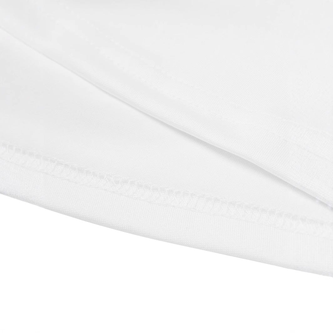 Damen Crop-T-Shirt mit künstlerischem Espresso-Motiv und verspieltem Schriftzug Echo Archiv