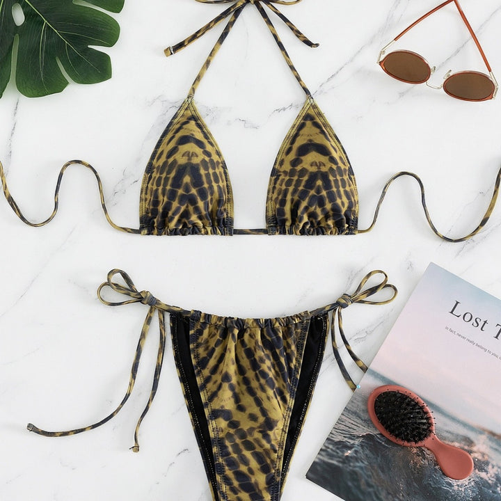 Damen Triangel-Bikini mit verstellbaren Schnürdetails Echo Archiv