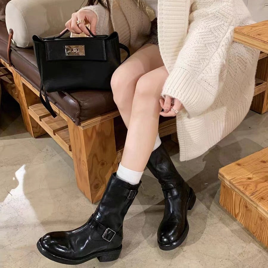 Damen Wadenhohe Biker‑Stiefel aus Glattleder mit Doppelgurt und Rückreißverschluss Echo Archiv