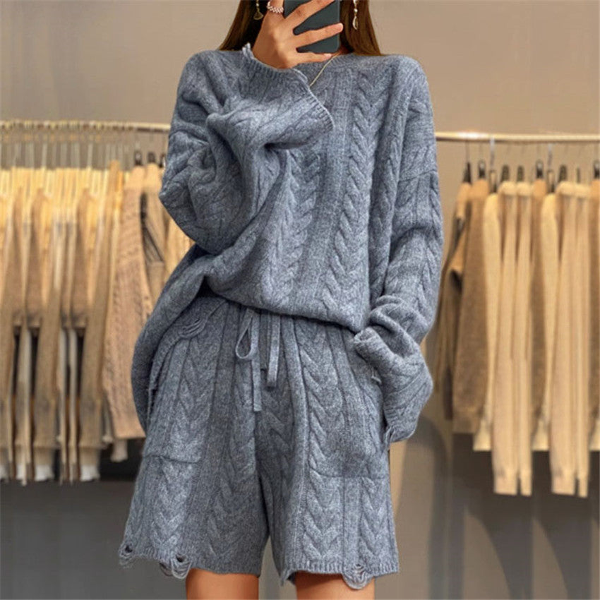 Damen nan kuscheliges Zopfmuster-Strickset mit Rundhals-Pullover und Taillen-Shorts Echo Archiv