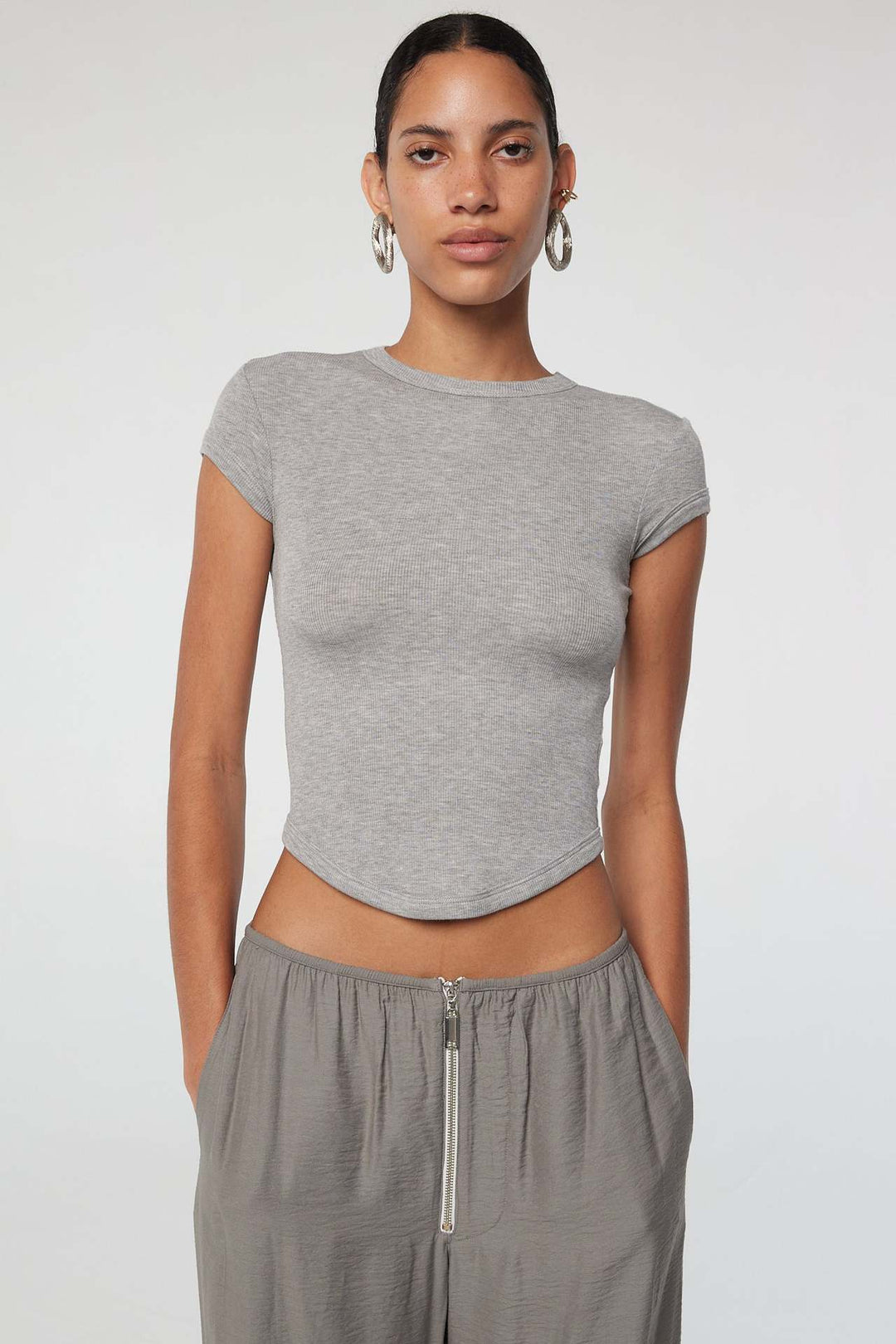 Damen körpernahes Kurzarm-Shirt mit Rundhalsausschnitt Echo Archiv