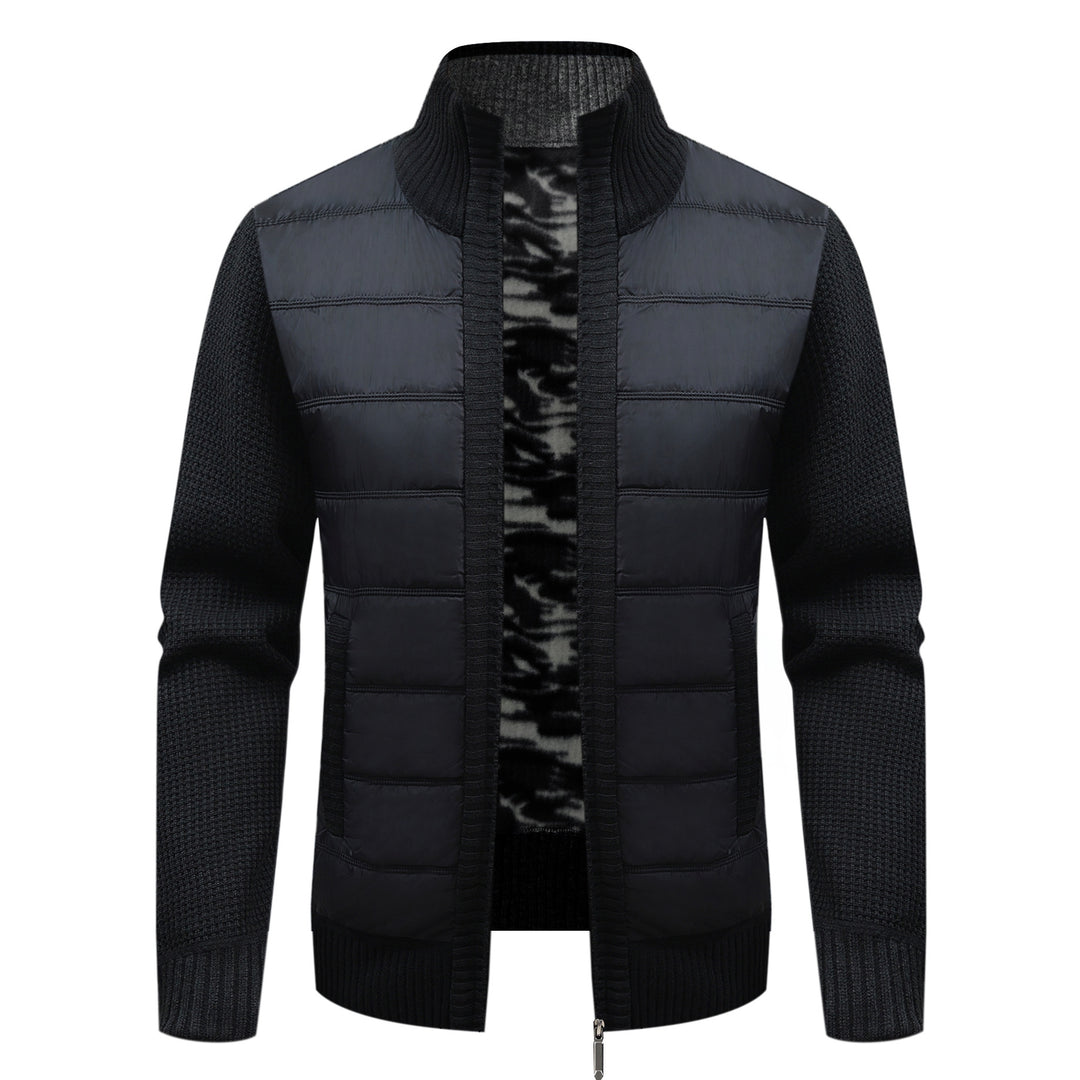 Herren Steppjacke mit hohem Kragen und eleganter Strickästhetik Echoarchiv