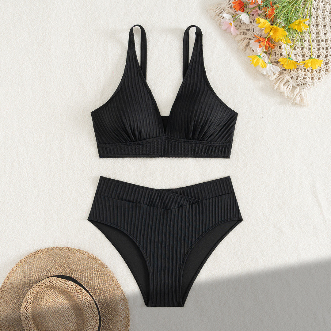 Damen Komfortabler Bikini mit raffinierten Rippendetails Echo Archiv