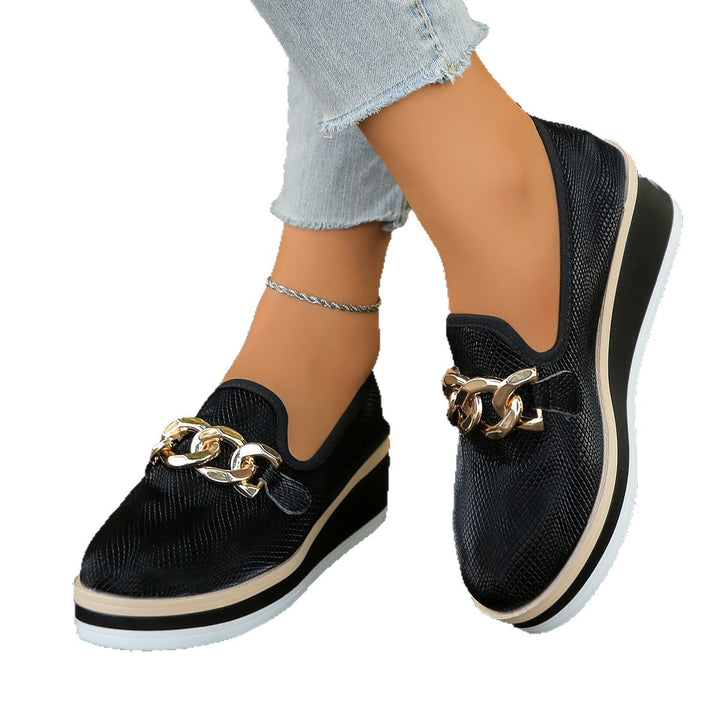 Damen slip-on Plateau-Loafer mit dekorativer Metallkette, strukturiertem Kunstleder und gepolstertem Komfortfußbett Echo Archiv