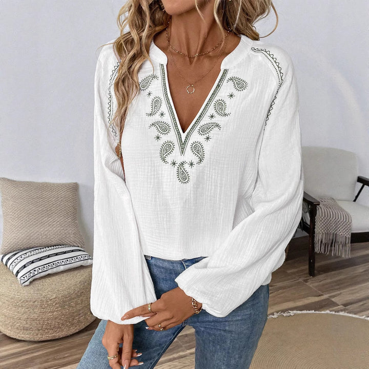 Damen nan lässige Baumwoll-Gauze-Bluse mit besticktem V-Ausschnitt, Paisley-Stickerei, Raglannähten und weiten Ballonärmeln Echo Archiv