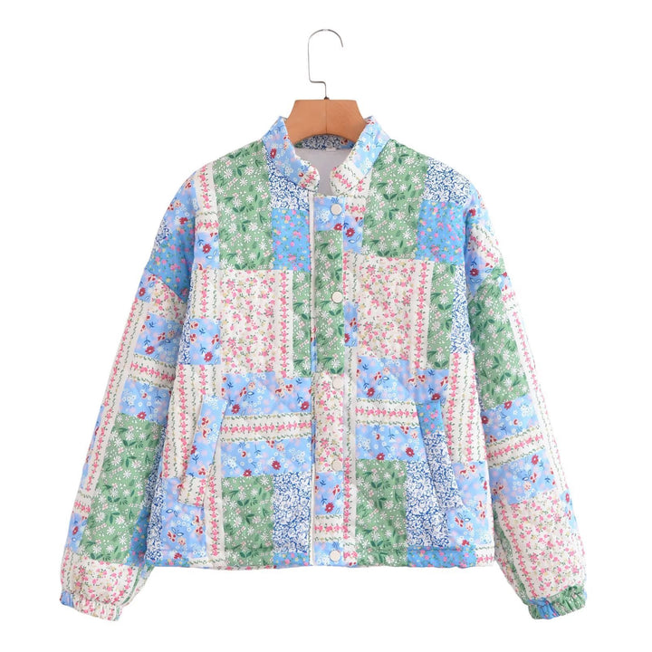 Damen Gepolsterte Patchwork Steppjacke mit Stehkragen und Druckknopfverschluss Echo Archiv