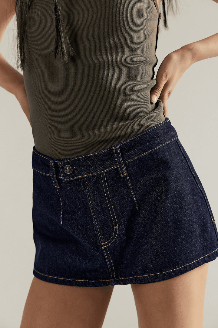 Damen Denim-Minirock mit fransigem Saum und lässigem Schnitt Echo Archiv