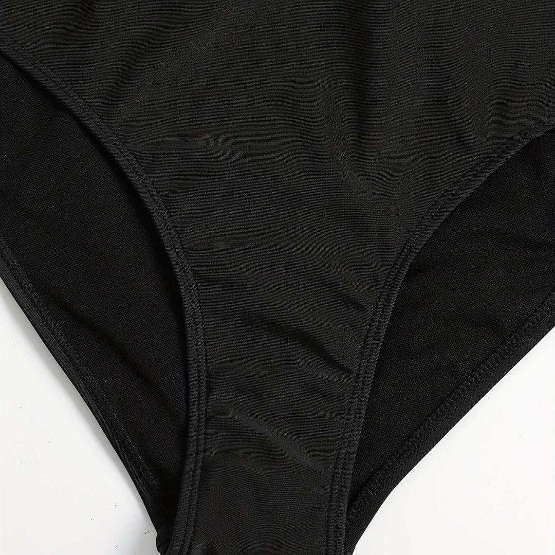 Damen Wickelkleid und Bikini-Set Echo Archiv