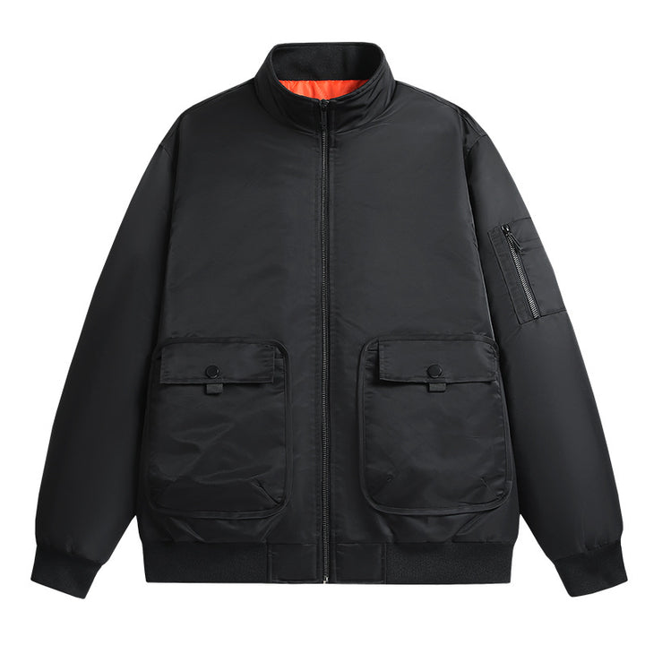 Herren Bomberjacke mit Stehkragen, Utility-Taschen und wattierter Thermoisolierung Echoarchiv