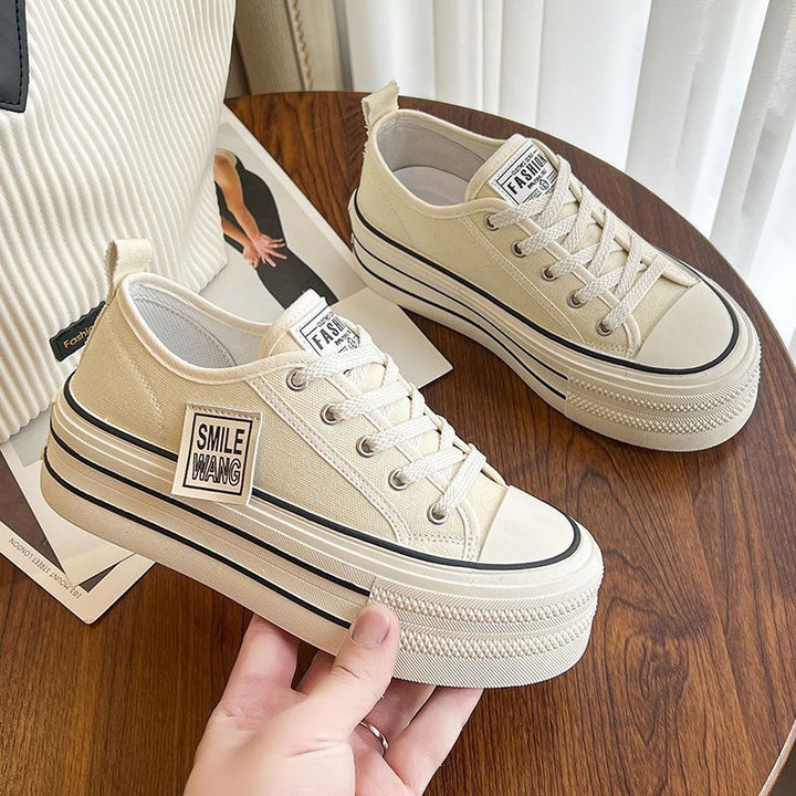 Damen Plattform Sneakers mit modischem Oversized-Style und hochkomfortabler Sohle Echo Archiv