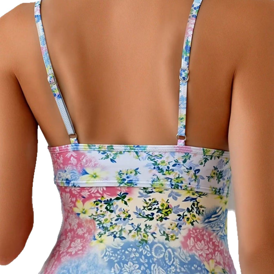 Damen Badeanzug mit femininer Rüschendetails Echo Archiv