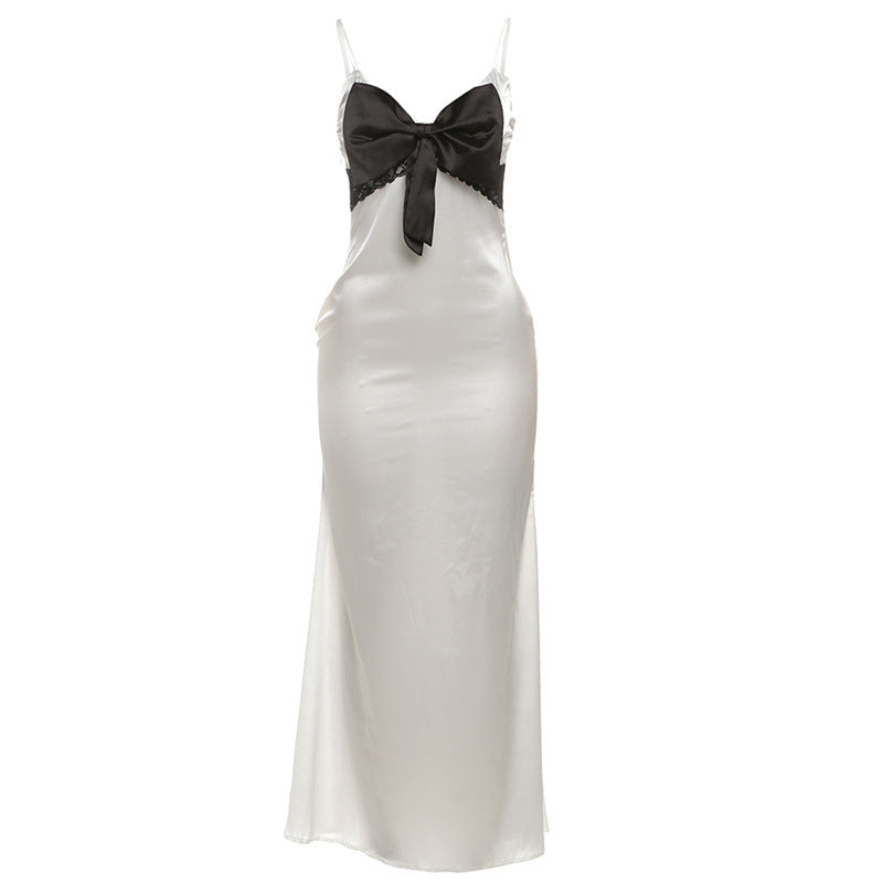 Damen Elegantes Satin-Nachtkleid mit Schleifen-Detail Echo Archiv