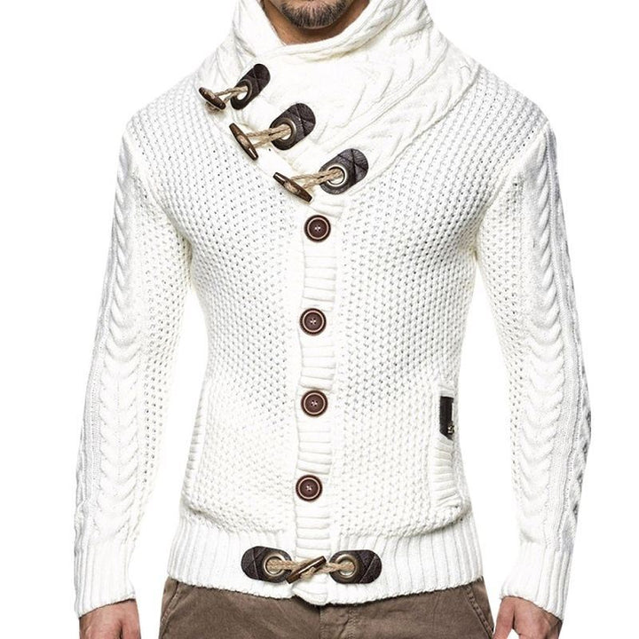 Herren gestrickter Cardigan mit hohem Kragen und modernen Holzknebel Echoarchiv