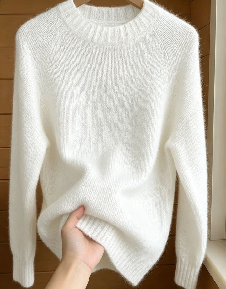Damen Oversize Mohair‑Mix Rundhalspullover mit Raglanärmeln und geripptem Saum – Mavelle