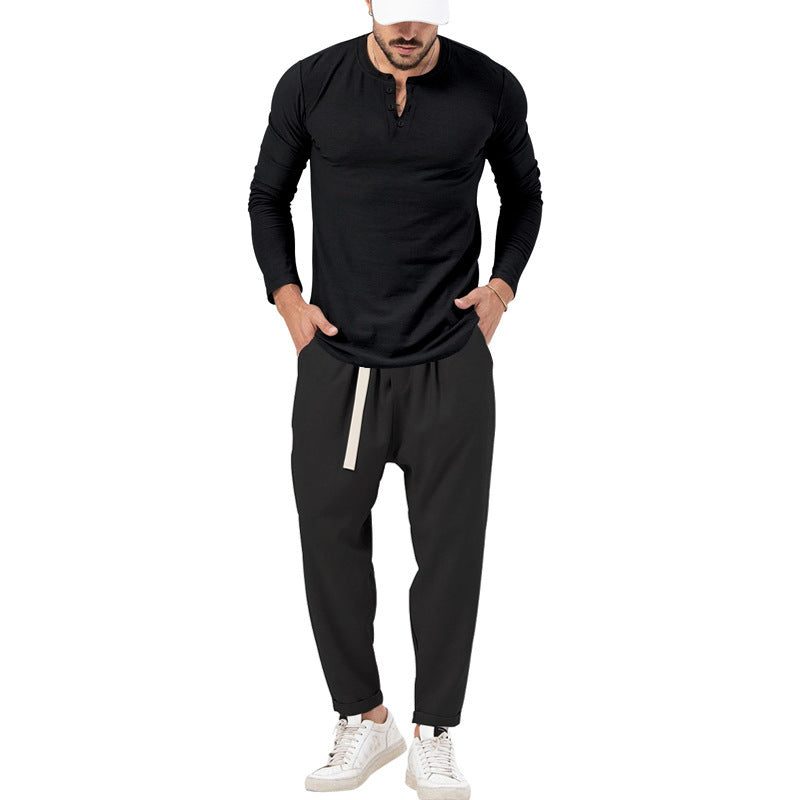Herren Bequeme Jogginghose mit modischen Details und lässigem langarm Shirt Echoarchiv