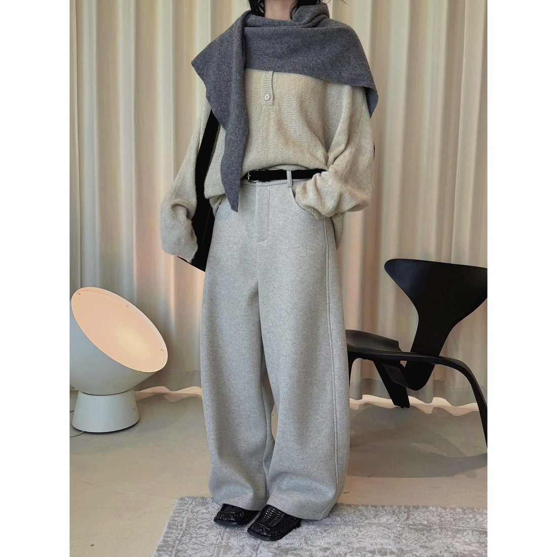 Damen Weite Wollmix-Palazzohose mit hoher Taille, Bundfalten und Eingrifftaschen Echoarchiv