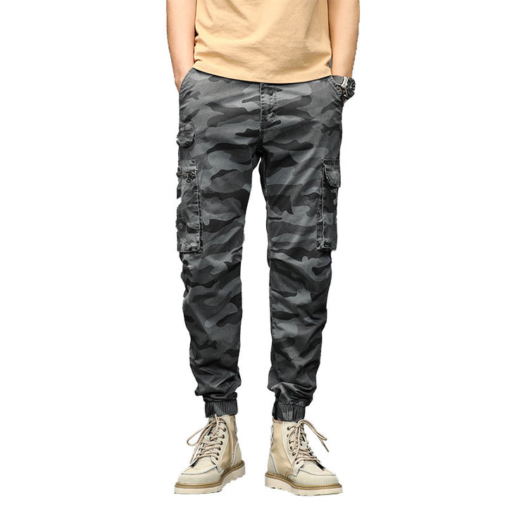 Herren Camouflage‑Cargo‑Jogginghose im Military‑Look mit Mehrfachtaschen und elastischem Knöchelabschluss Echo Archiv
