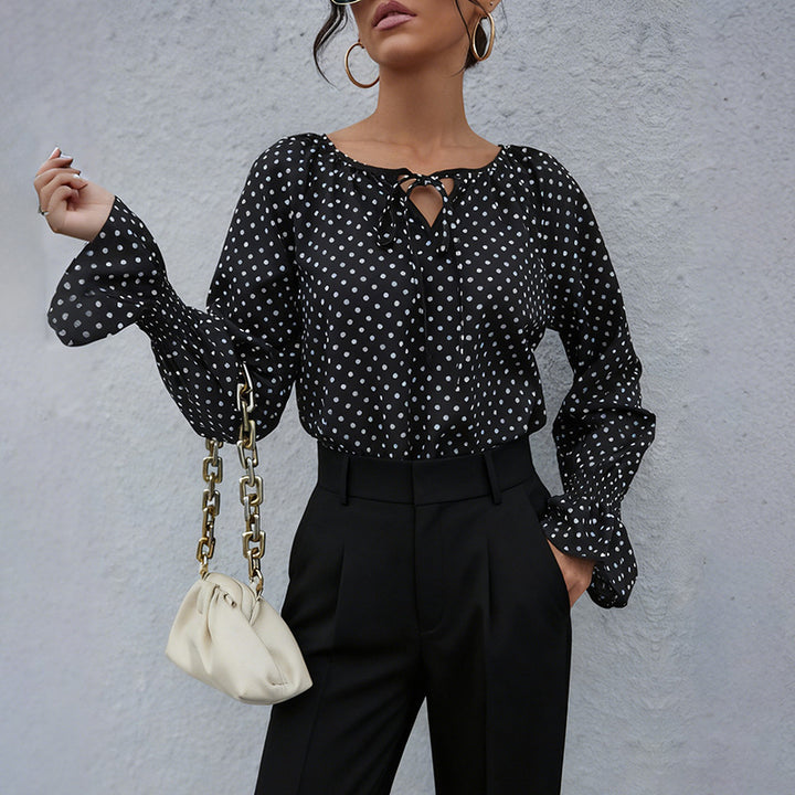 Damen Chiffonbluse mit Polka-Dots, BindEchoarchivand-Ausschnitt und smockgesmokten Manschetten Echoarchiv