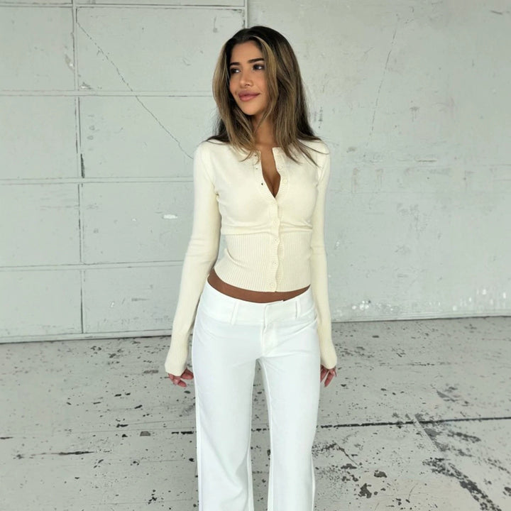 Damen Taillierter Cropped-Cardigan aus Feinstrick mit Rippbund und Knopfleiste Echoarchiv