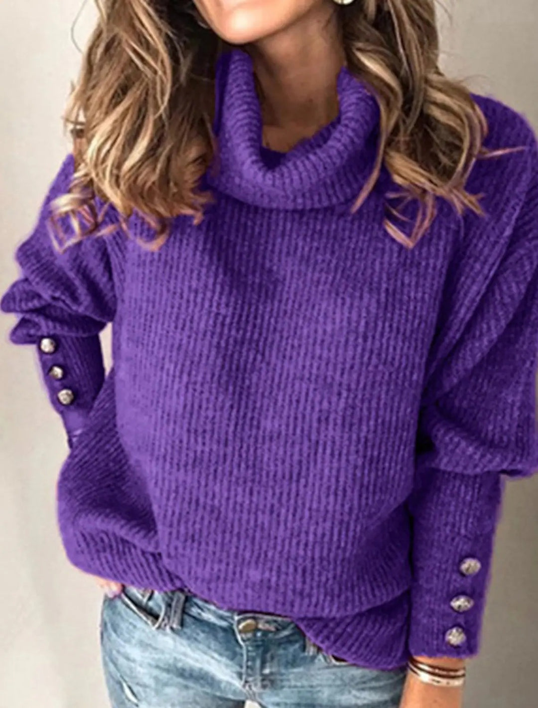 Damen Oversize-Rollkragenpullover mit Strukturstrick und Zierknöpfen Echo Archiv